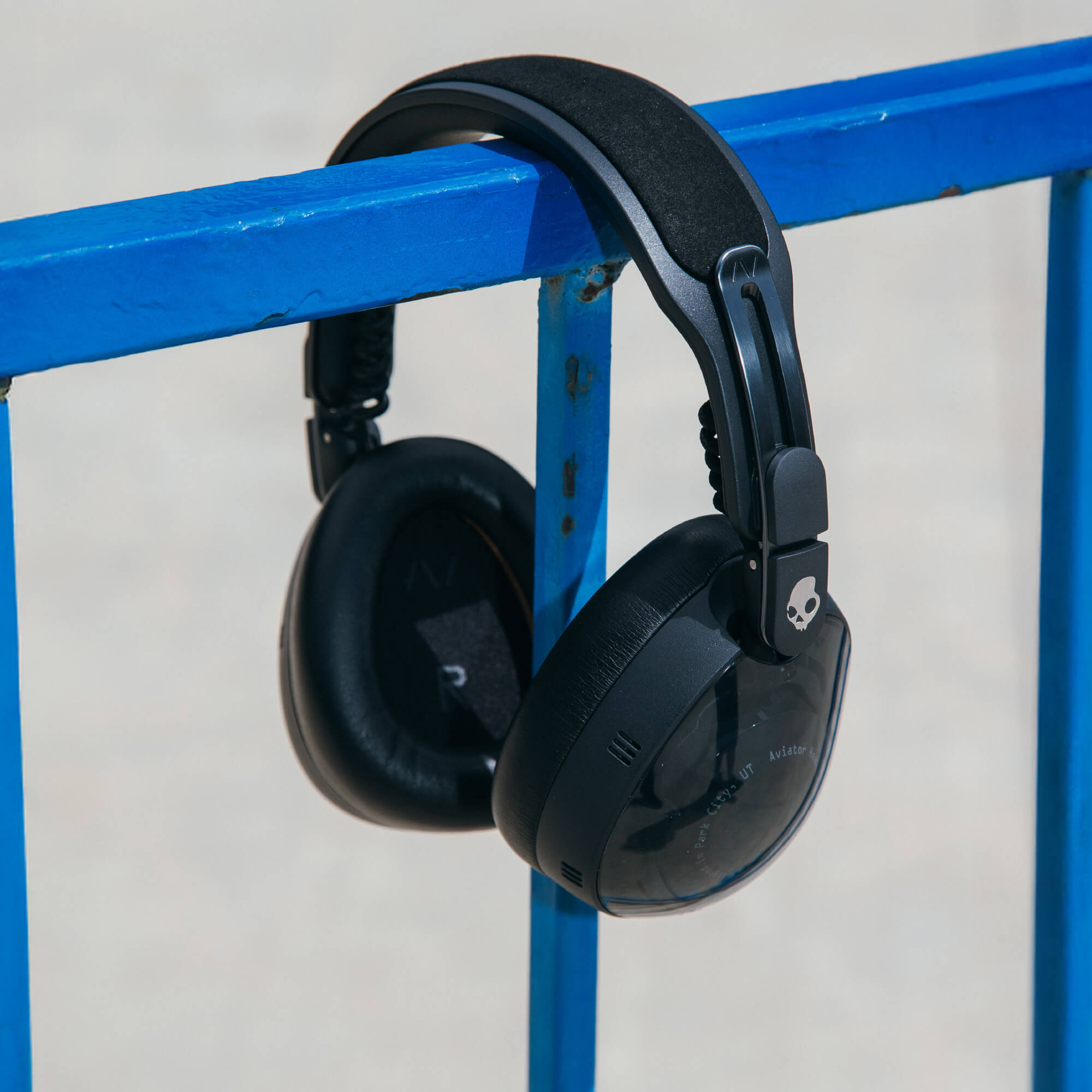 Aviator® 900 ANC Headphones with Adaptive Active Noise Canceling